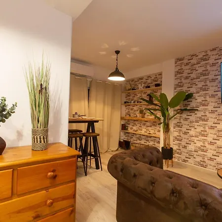 Vintage Movie The Luxury By Namaste Elite Apartment Torremolinos