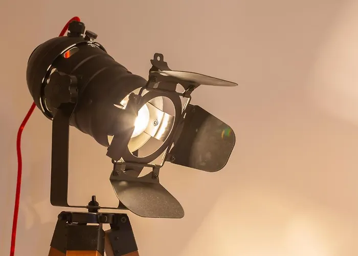 Vintage Movie The Luxury By Namaste Elite *